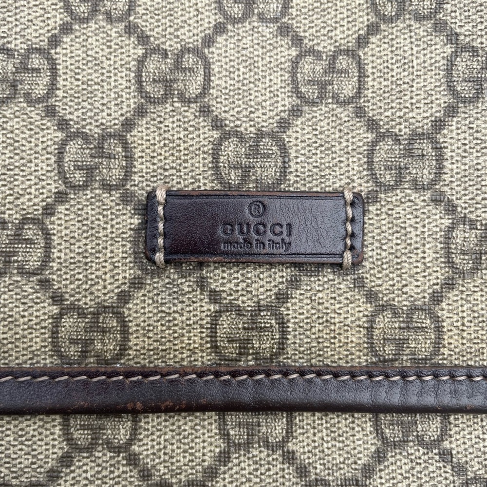Gucci Beige and Brown GG Monogram Shoulder Bag - Picture 2 of 10